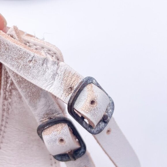 Blowfish Malibu Strappy Gladiator Flat Sandals Zip Back Women's Size 8.5 - Picture 8 of 9